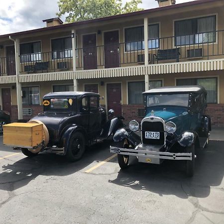 Klamath Motor Lodge Yreka Eksteriør billede