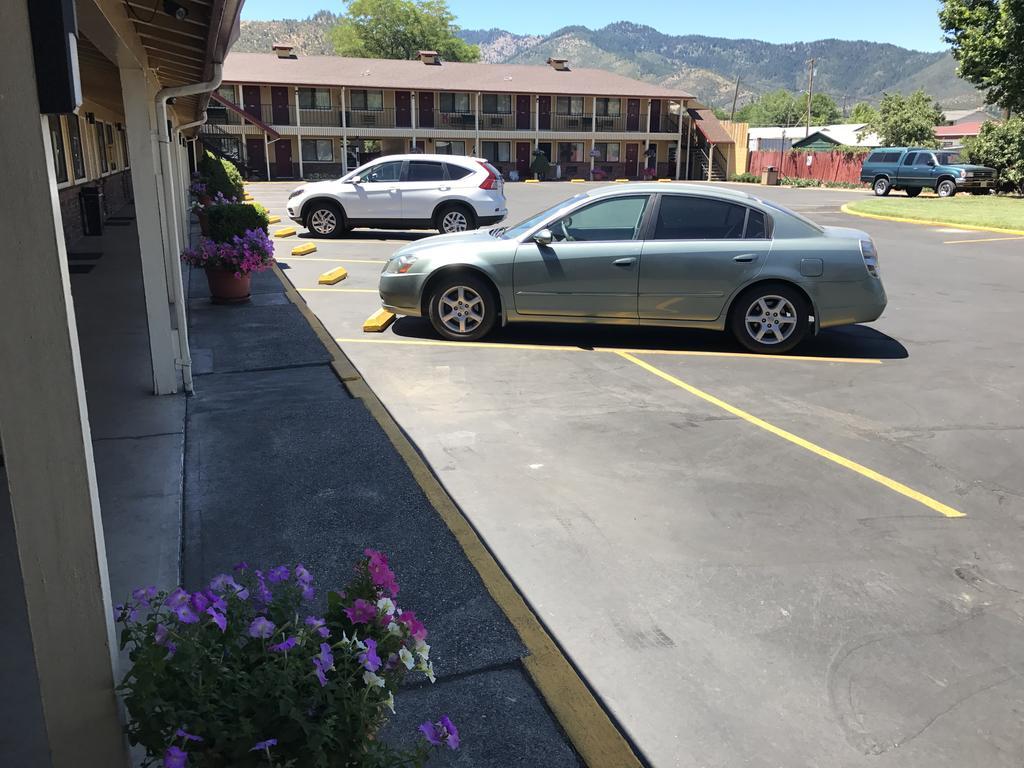 Klamath Motor Lodge Yreka Eksteriør billede