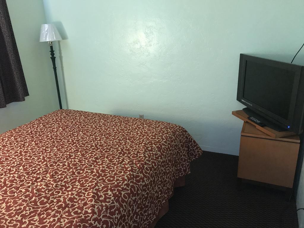 Klamath Motor Lodge Yreka Eksteriør billede